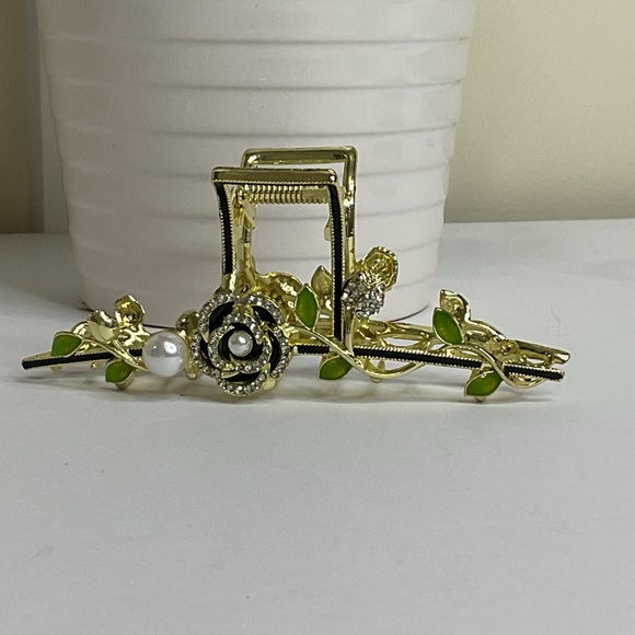Floral Hair Clip with Pearl and Gold Accents - Picture 2 of 4